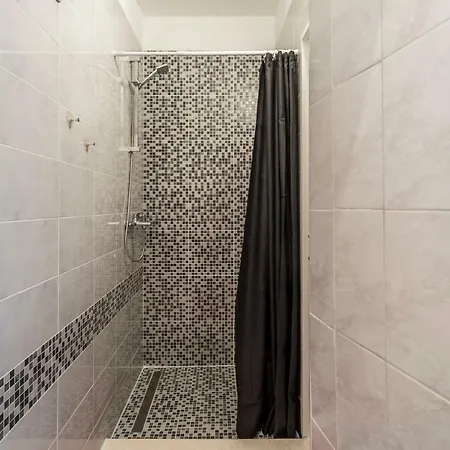 Daire Old Town Tower